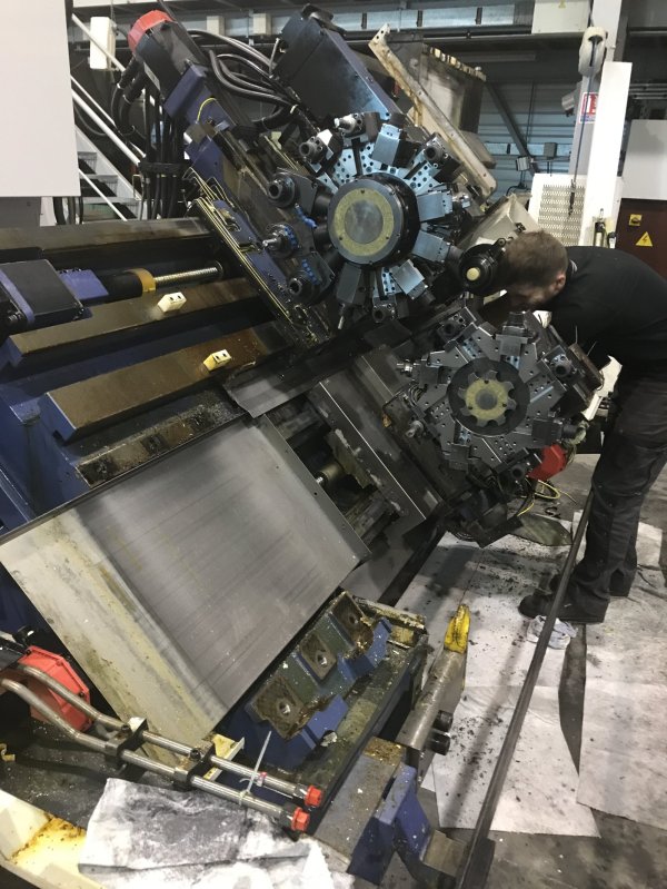 Avant — MORI SEIKI ZL250